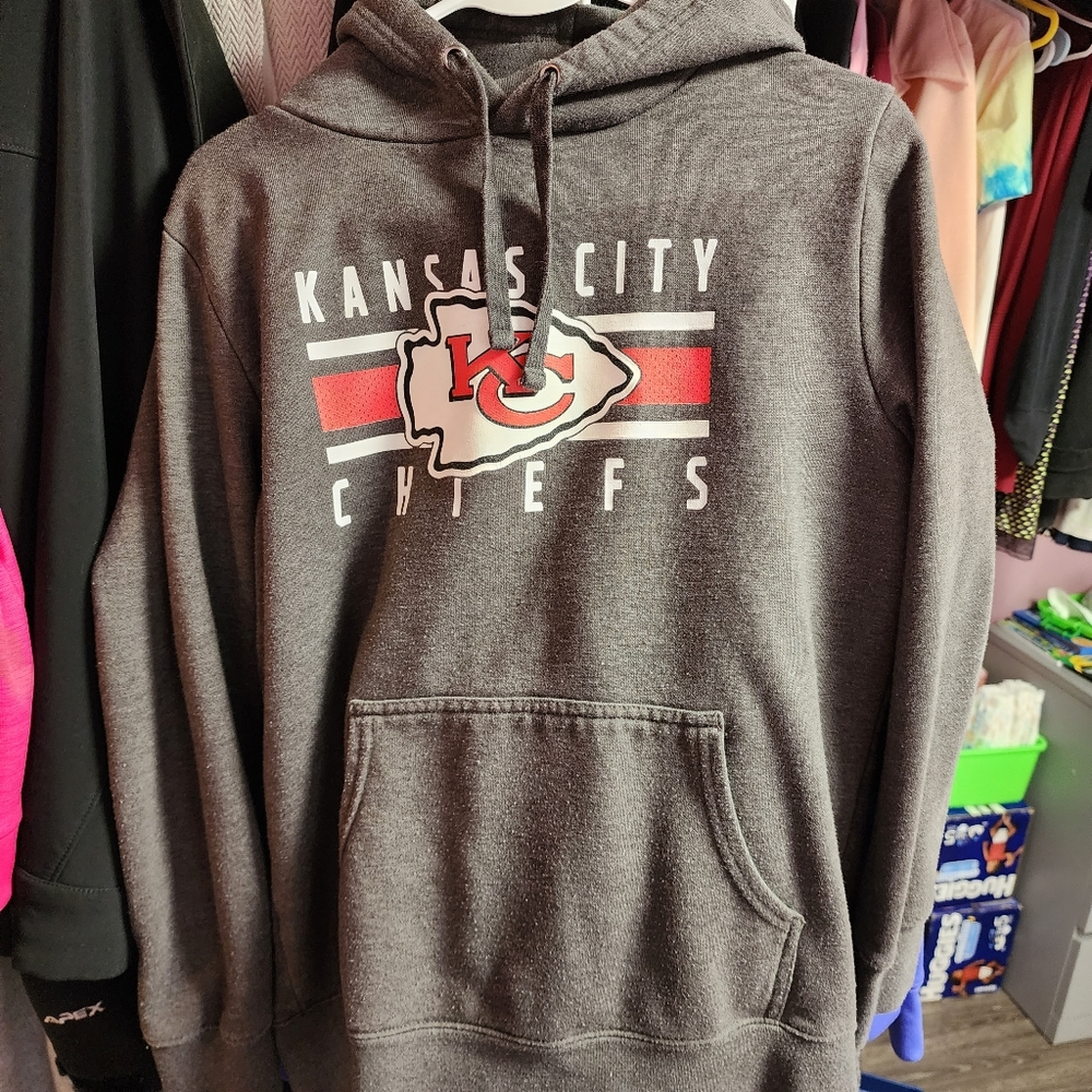 Chiefs sweatshirt
